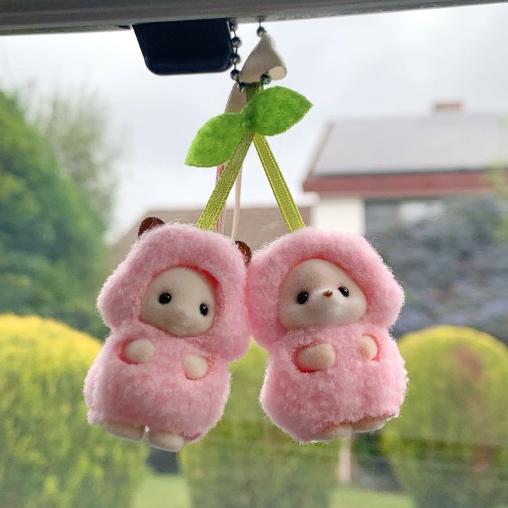 Cutie Cherries Key Chain Sylvanian Families